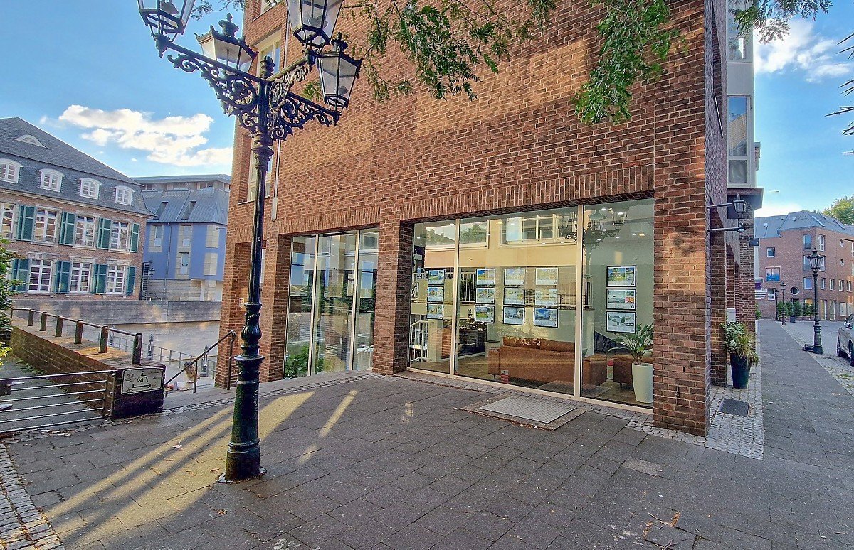 Immobilienmakler Düsseldorf: Dix Immobilien Dix Immobilien, Immobilienmakler in Düsseldorf, Büro in der Akademiestraße 7