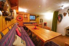 Partyraum +++ VERKAUFT +++ Wundersch�ner wei�er Winkelbungalow, das ideale Zuhause f�r eine junge Familie!