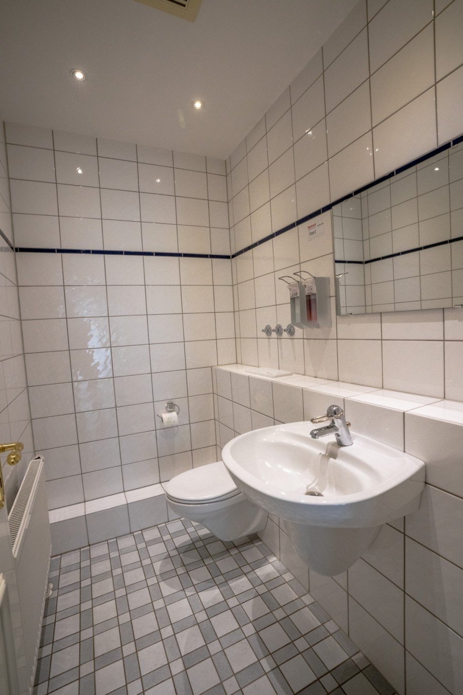 WC Gewerbe EG Villa J�lich