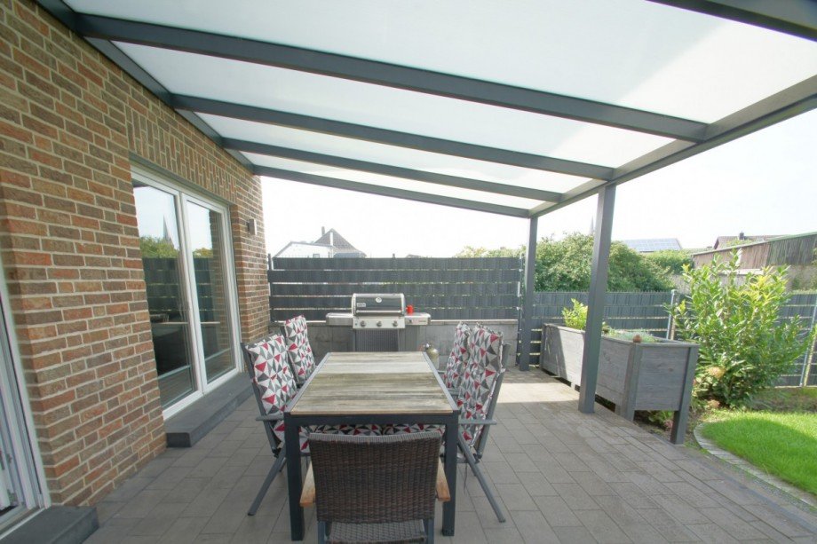 Terrasse Doppelhaush�lfte Titz