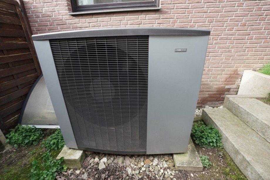 Luftw�rmepumpe Einfamilienhaus J�lich