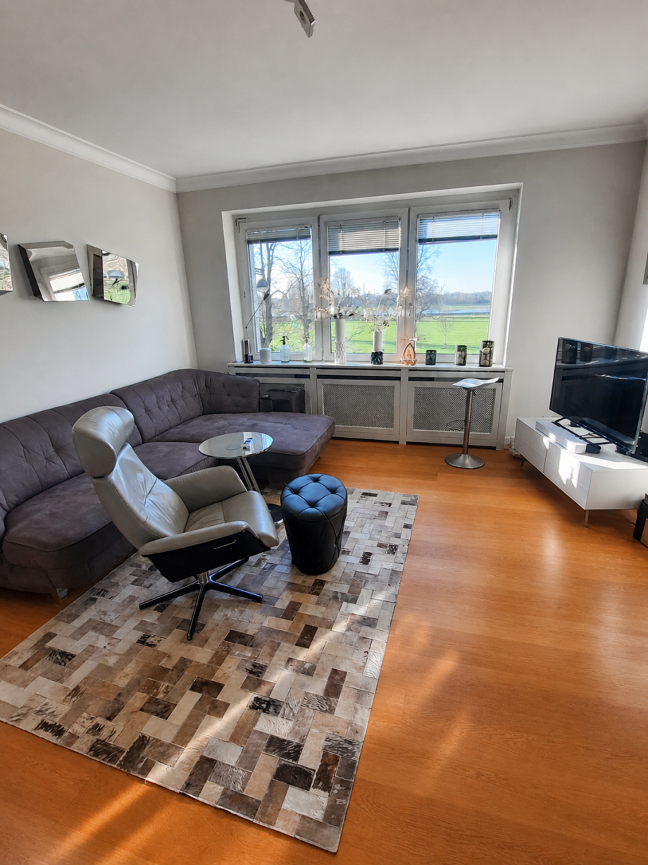 Wohnzimmer Wohnung D�sseldorf-Golzheim
