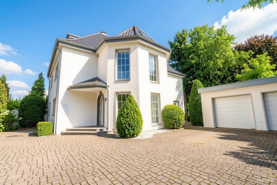 Au�enansicht Villa J�lich