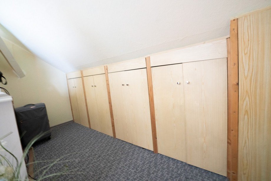 Stauraum DG Zweifamilienhaus Titz