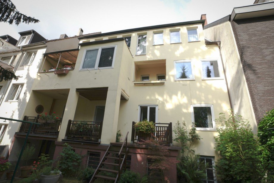 R�ckansicht Mehrfamilienhaus D�sseldorf