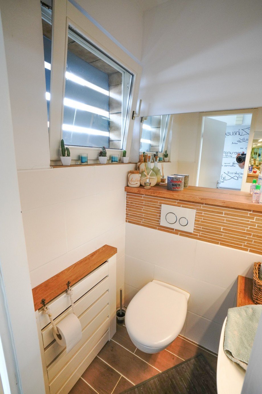 G�ste-WC Haus Titz
