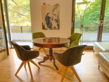 Wohnen D-Oberkassel, Rheinallee Top 2-Zimmer-Wohnung mit Einbauk�che, Balkon mit Gr�nblick