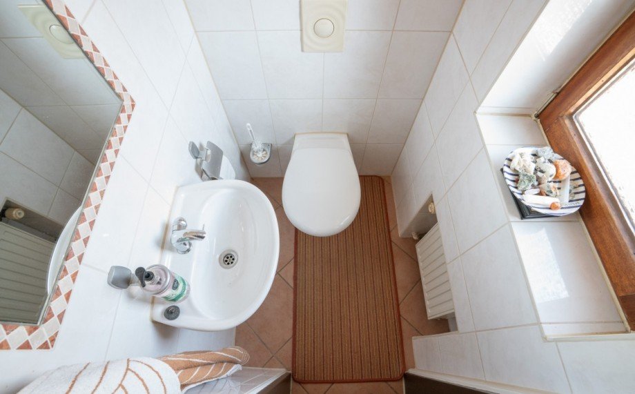 G�ste-WC Einfamilienhaus Titz-Spiel