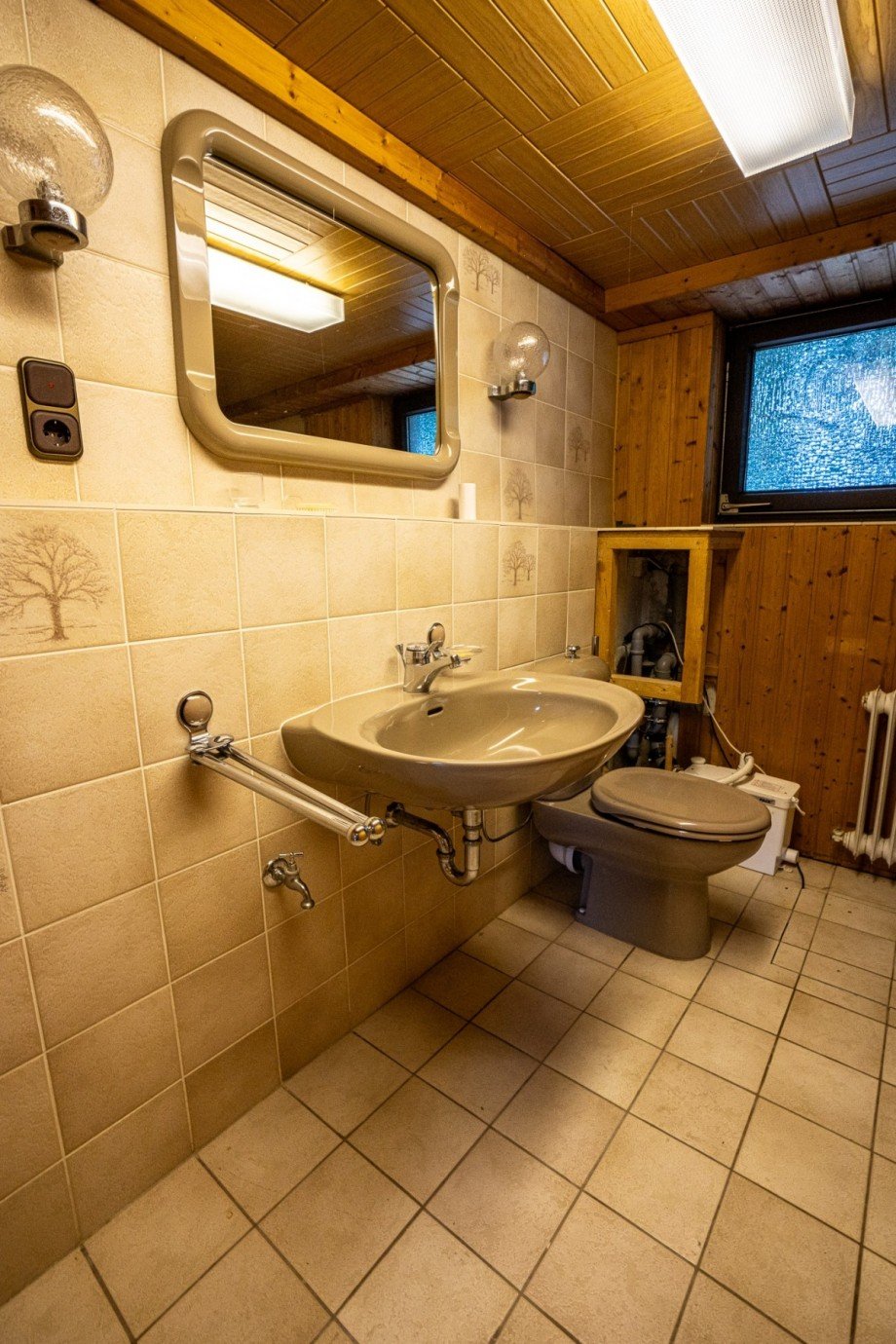 Badezimmer UG Einfamilienhaus J�lich