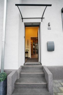 Eingang +++ VERKAUFT +++ Wo Lebensfreude zu Hause ist - Schmuckst�ck in Alsdorf-Kellersberg!