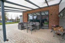 Terrasse +++ VERKAUFT +++ Viel Platz f�r die Familie mit Traumgrundst�ck!