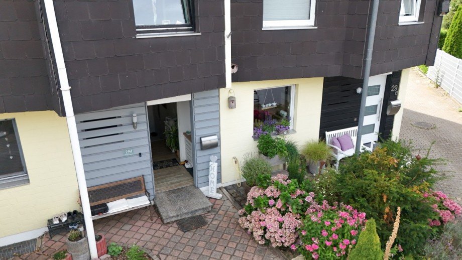 Vorderansicht Haus Titz