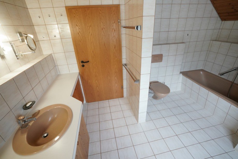 Badezimmer Einfamilienhaus J�lich