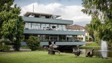 Au�enansicht Repr�sentative Premium-Immobilie in einzigartiger Wasserlage
