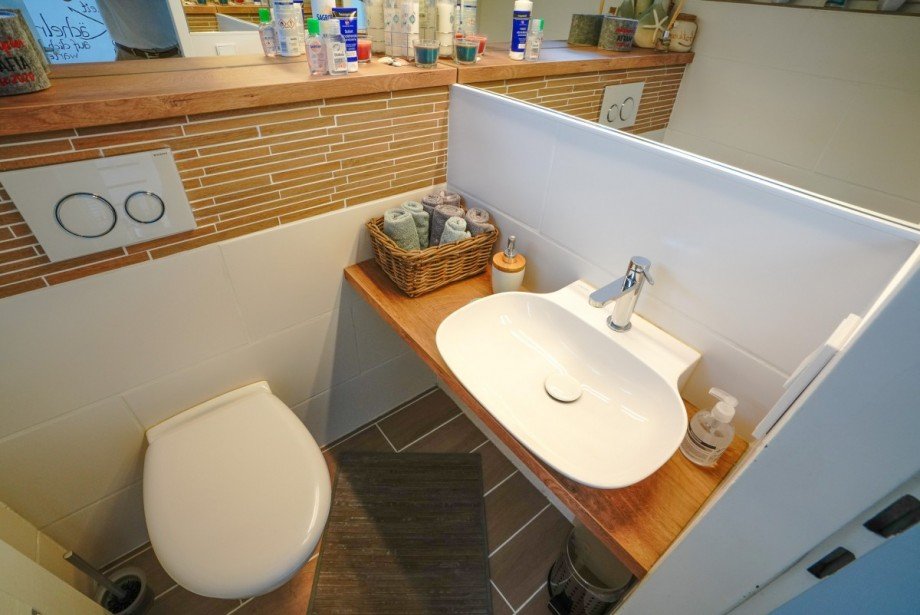 G�ste-WC Haus Titz