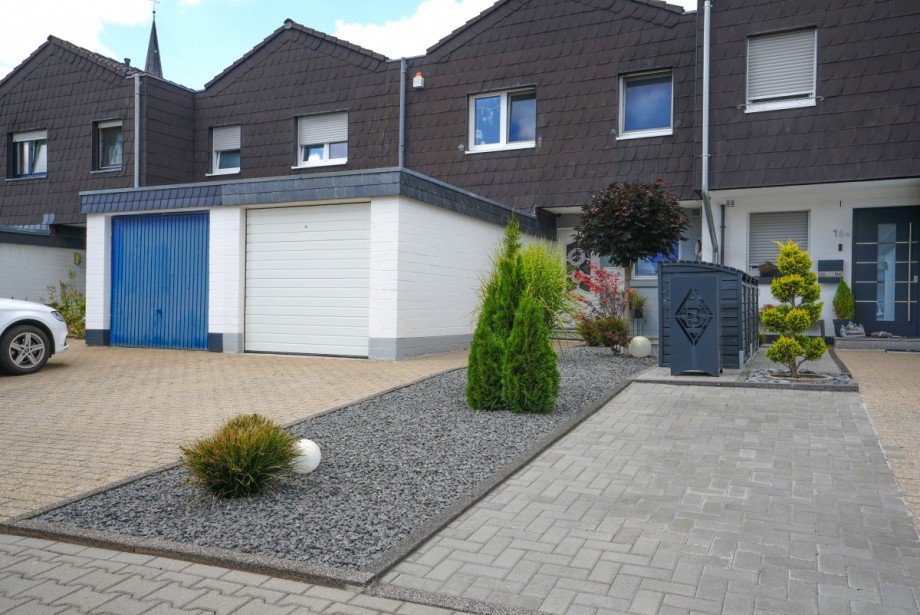 Vorderansicht Haus Titz