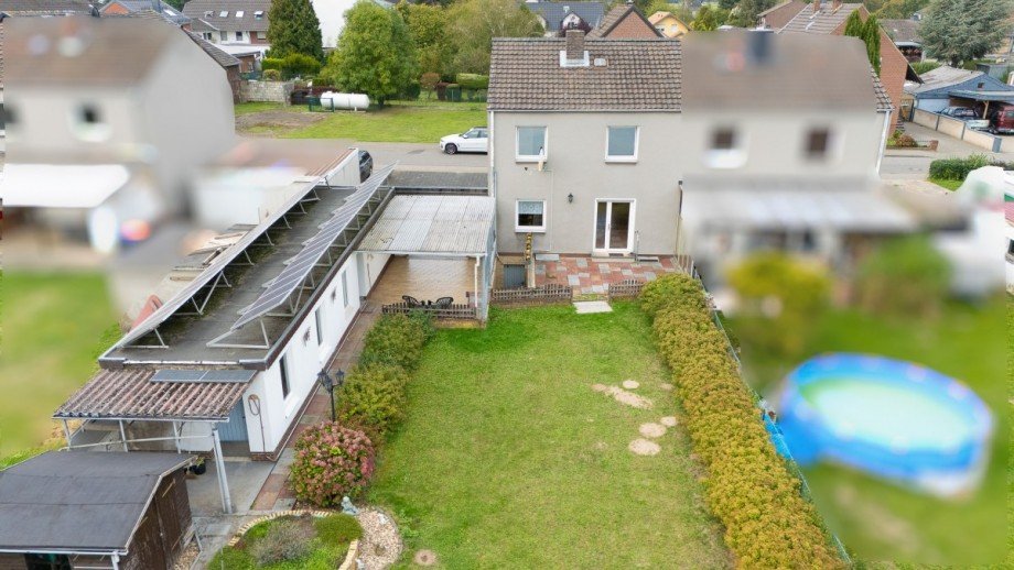 Vogelperspektive Doppelhaush�lfte Titz