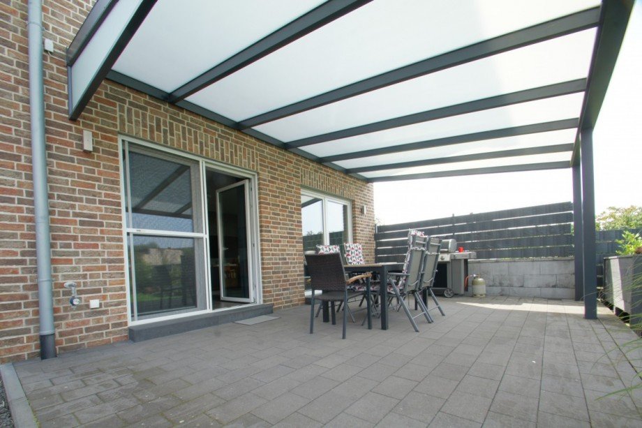 Terrasse Doppelhaush�lfte Titz