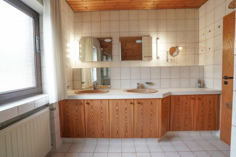 Badezimmer Einfamilienhaus J�lich