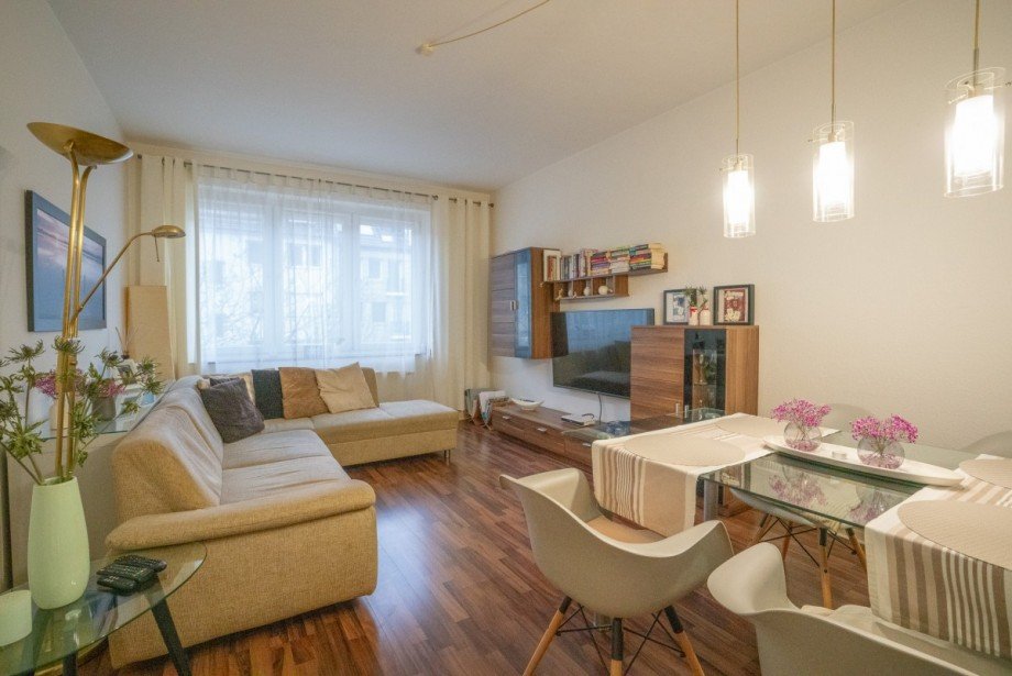 Wohnzimmer Mehrfamilienhaus D�sseldorf