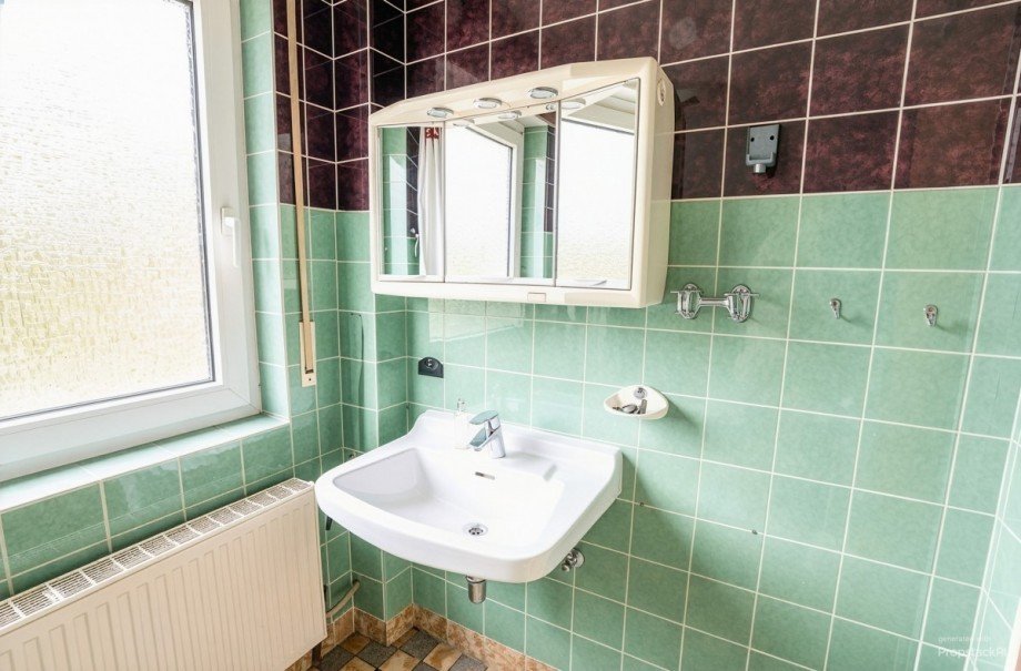 Badezimmer Doppelhaush�lfte Titz
