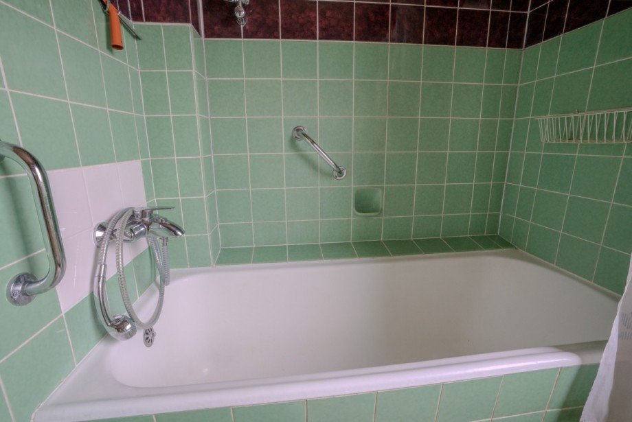 Badezimmer Doppelhaush�lfte Titz