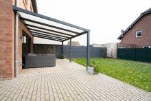 Terrasse +++ VERKAUFT +++ Viel Platz f�r die Familie mit Traumgrundst�ck!