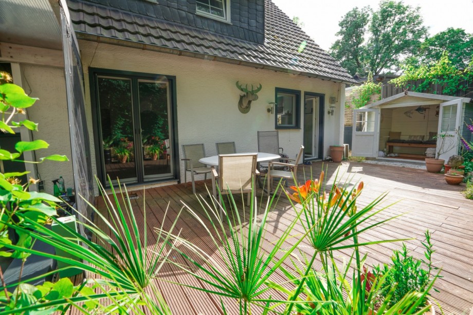 R�ckansicht Zweifamilienhaus Solingen
