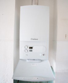 Gastherme +++ VERKAUFT +++ D-Friedrichstadt Grundsolides Mehrfamilienhaus