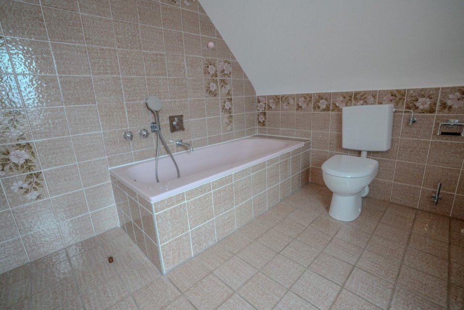 Badezimmer Einfamilienhaus J�chen