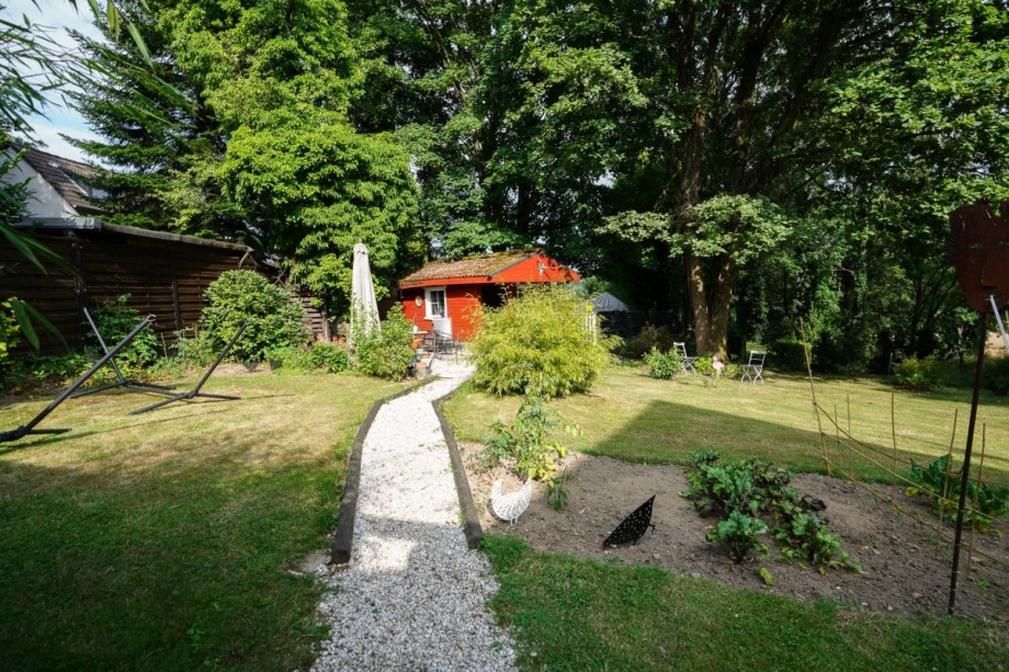 Gartenimpression Zweifamilienhaus Solingen
