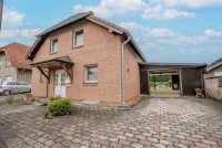 Bild (7db12a3c056c67e8190d36175afc59eb): +++ VERKAUFT +++ Freistehendes Einfamilienhaus mit Garage, Carport & wundersch�nem Garten
