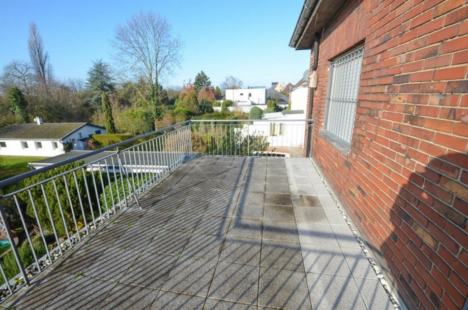 Terrasse Kinderzimmer I. Einfamilienhaus J�lich