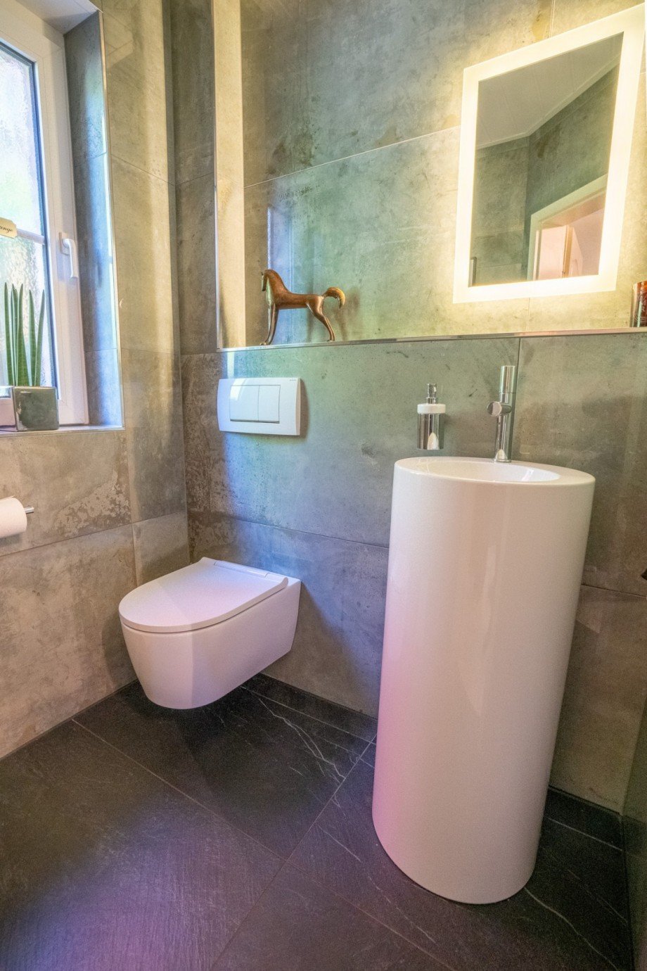 G�ste-WC Doppelhaush�lfte Titz-Opherten