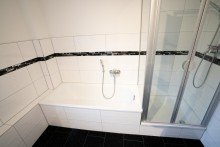 Badezimmer +++ VERKAUFT +++ Viel Platz f�r die Familie mit Traumgrundst�ck!