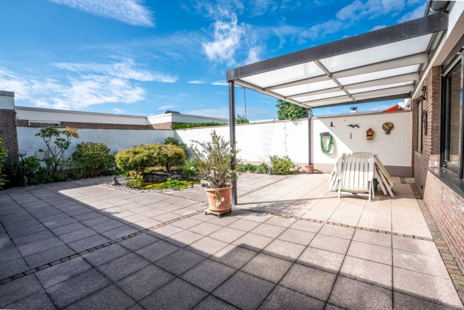Atrium Einfamilienhaus J�lich