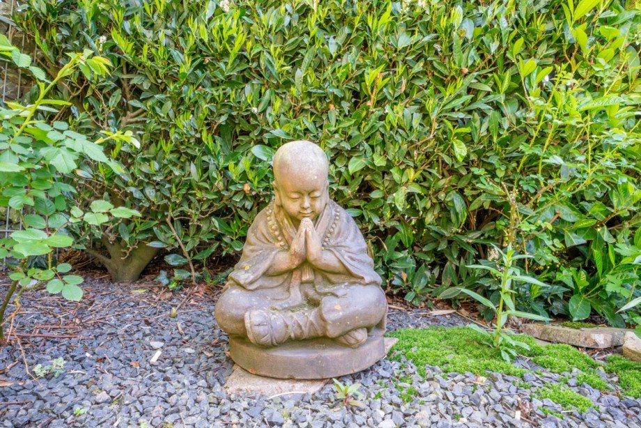Gartenimpression Doppelhaush�lfte Titz-Opherten
