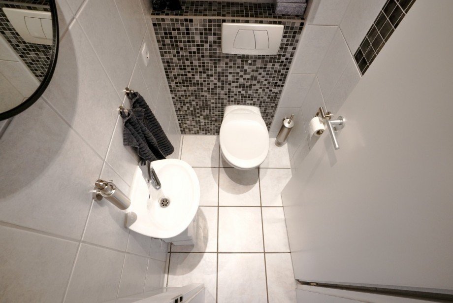 G�ste-WC Haus Titz
