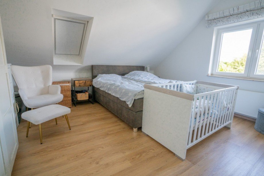 Elternschlafzimmer Doppelhaush�lfte J�lich-Stetternich