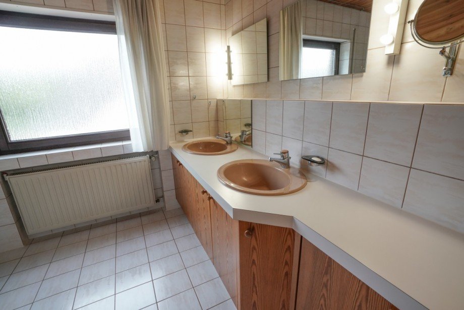 Badezimmer Einfamilienhaus J�lich