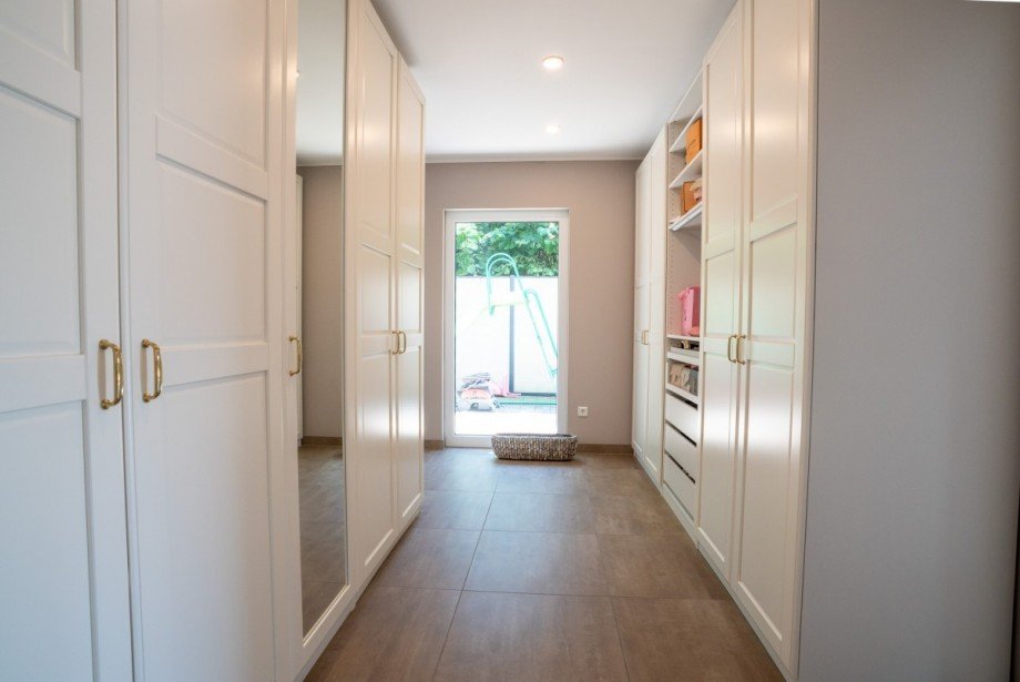 Ankleide Haus Grevenbroich