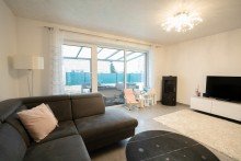 Wohnzimmer +++ VERKAUFT +++ Viel Platz f�r die Familie mit Traumgrundst�ck!