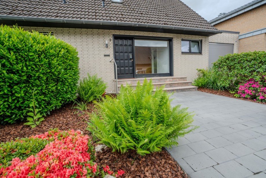 Au�enansicht Einfamilienhaus J�chen