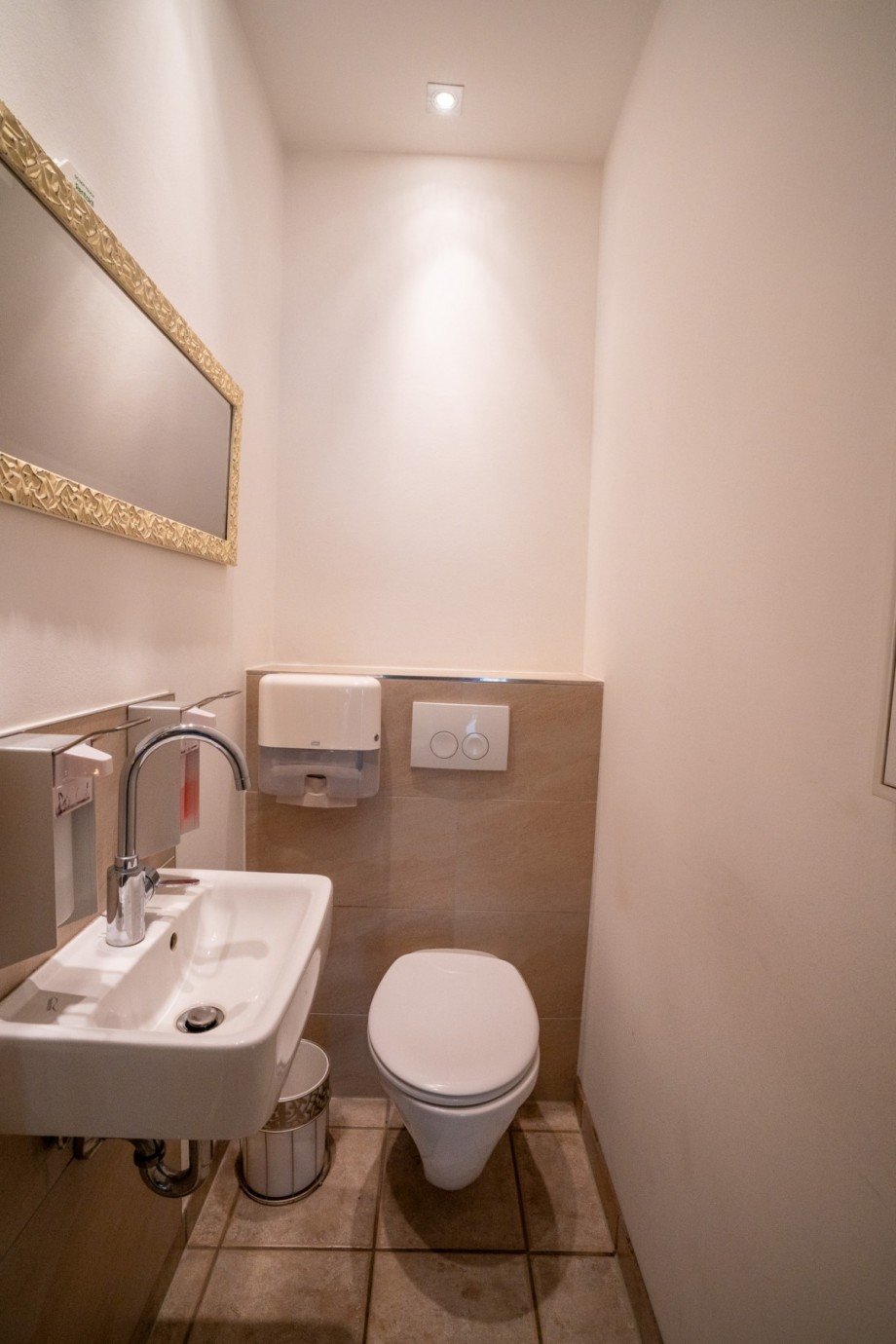 WC Gewerbe EG Villa J�lich