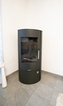 Kaminofen +++ VERKAUFT +++ Viel Platz f�r die Familie mit Traumgrundst�ck!