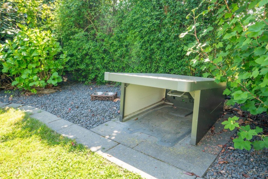 Garage Rasenroboter Doppelhaush�lfte Titz-Opherten