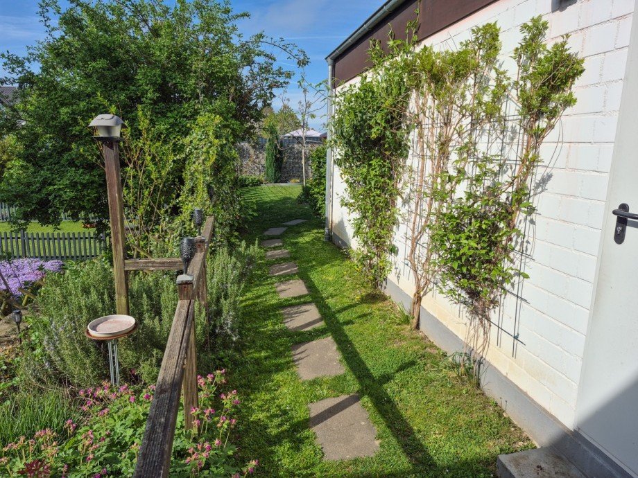 Gartenhaus oberer Gartenbereich Einfamilienhaus Titz