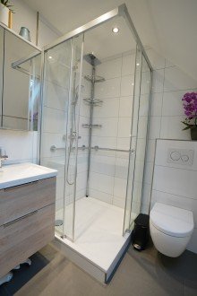 Badezimmer +++ VERKAUFT +++ Wo Lebensfreude zu Hause ist - Schmuckst�ck in Alsdorf-Kellersberg!