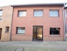 Au�enansicht +++ VERKAUFT +++ Interessantes Haus mit Gestaltungsm�glichkeiten f�r die Familie - Energieeffizienzklasse C