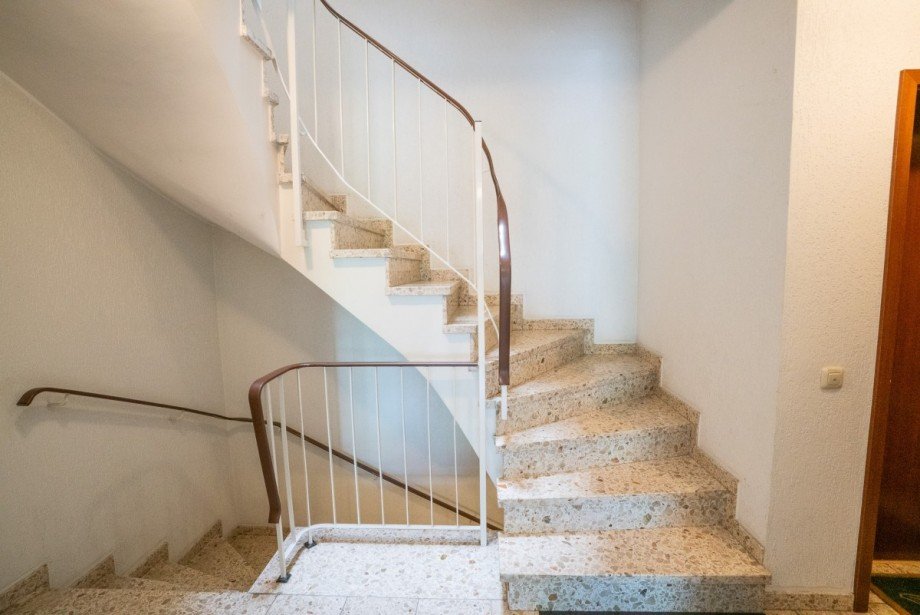 Treppenhaus Wohnung D�sseldorf-Benrath